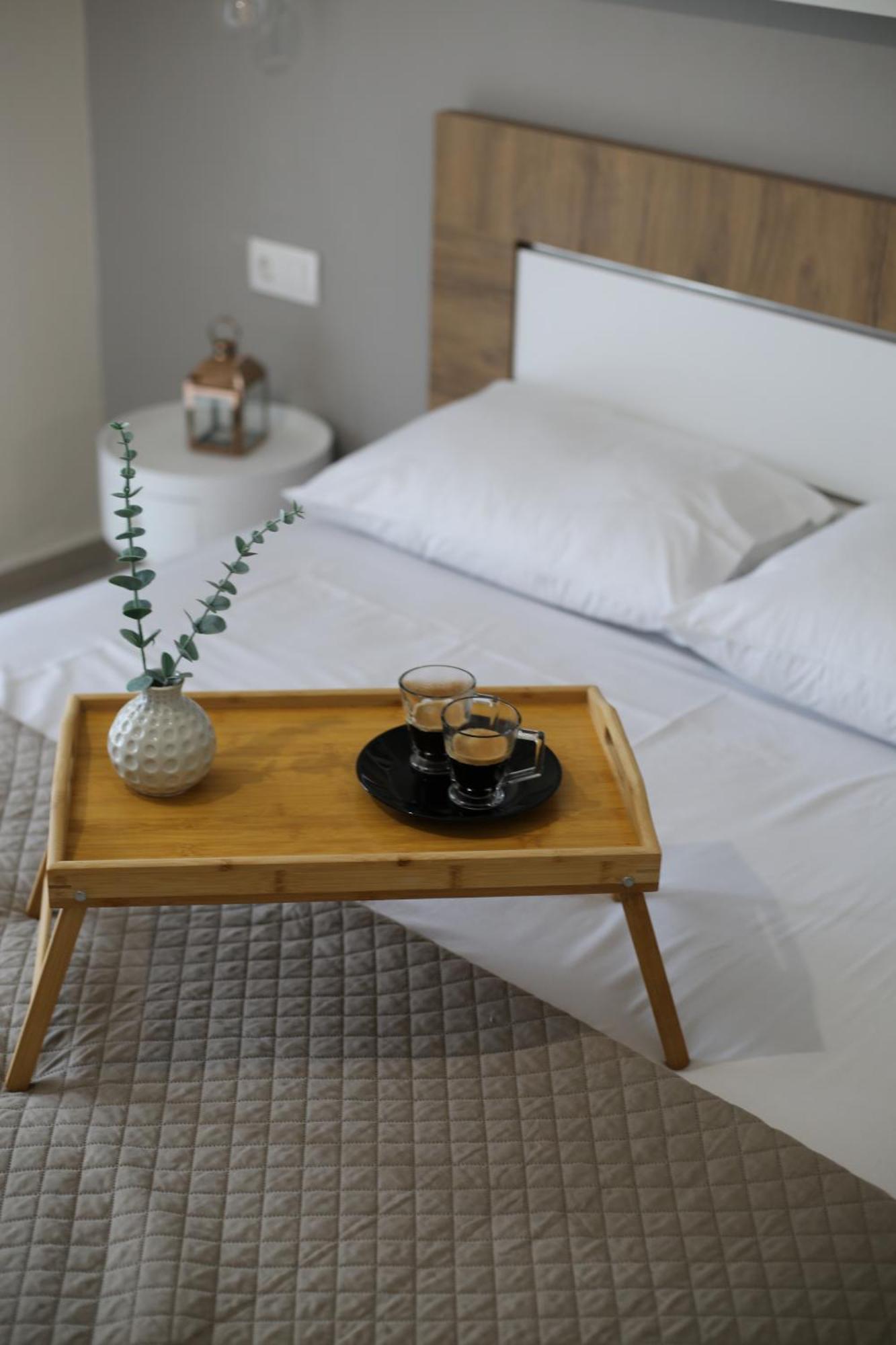 Our Home-Fully Renovated Apartments And Studios By The Sea Nikiti  Extérieur photo