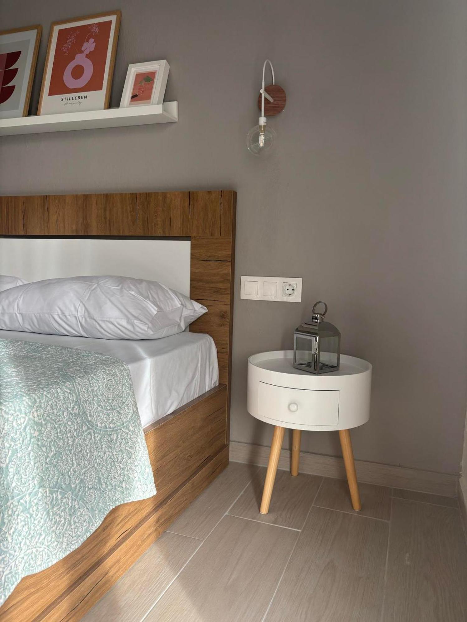 Our Home-Fully Renovated Apartments And Studios By The Sea Nikiti  Extérieur photo